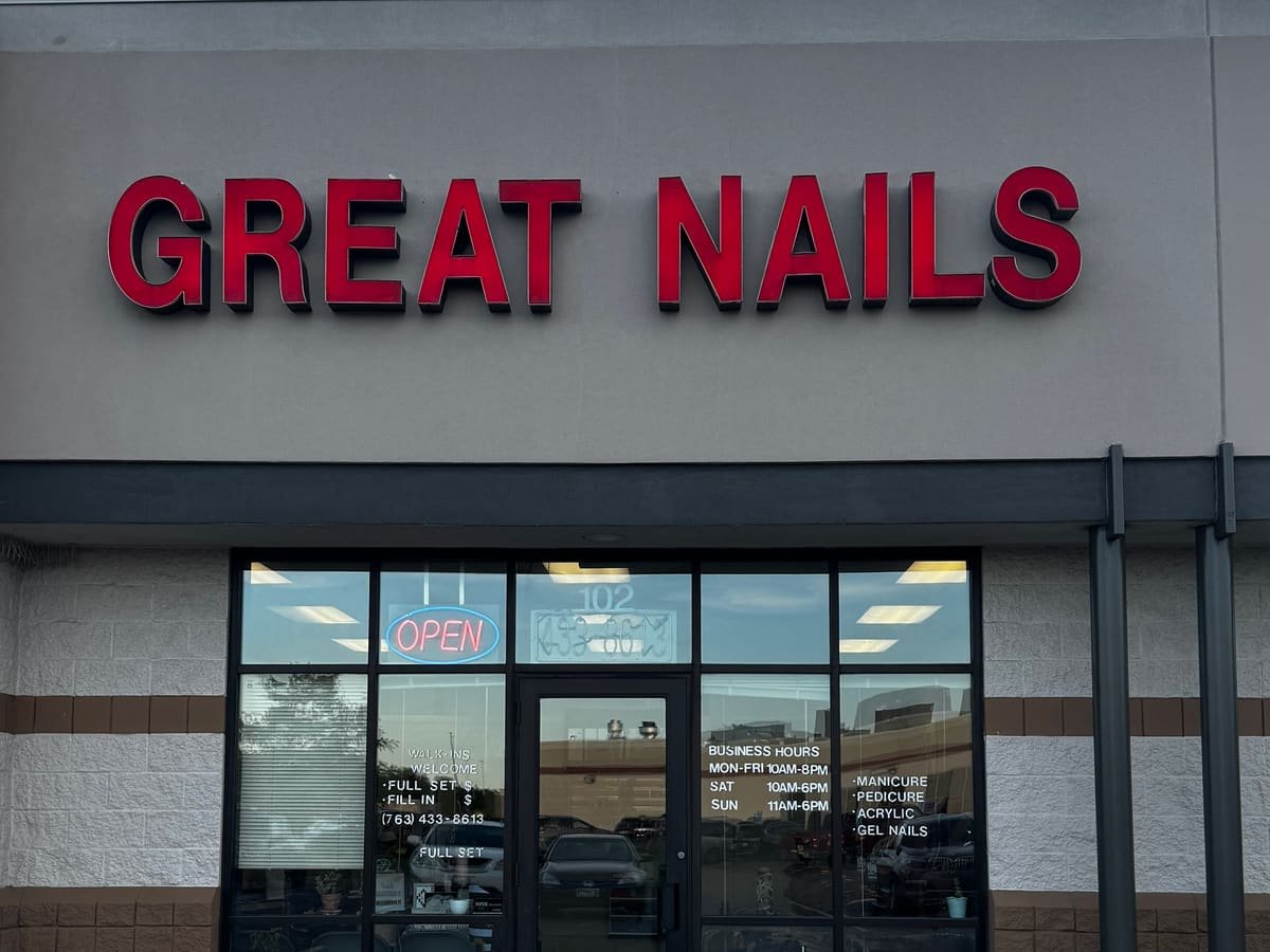 Great Nails storefront at 3450 124th Ave NW, Suite 102, Coon Rapids